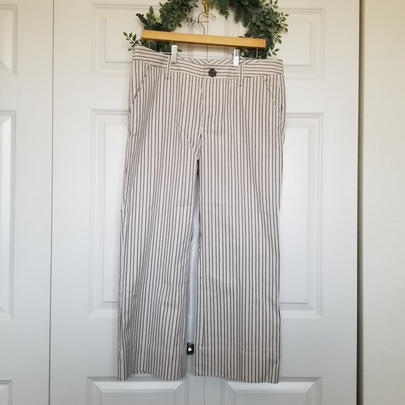 EUC CAbi Tick Tock Crop Pants Size 10 - Picture 2 of 6
